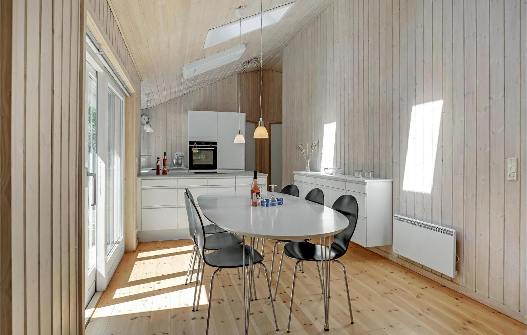 Awesome Home In Nexo With Sauna Snogebæk Esterno foto